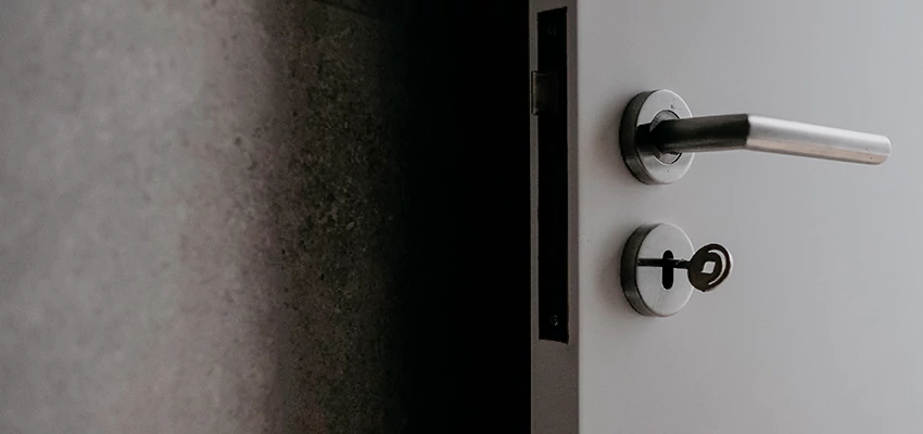 Front Door Handle Repair And Installation in French Valley, CA